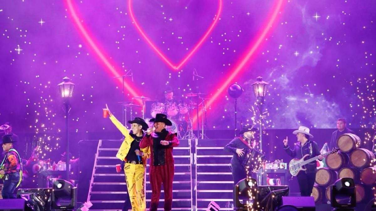 Concierto del Grupo Firme en el Zócalo de la CDMZ el 25 de septiembre de 2022