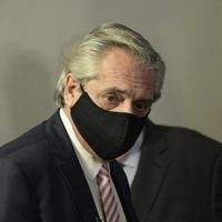 “Una cosa es hablar en Twitter y otra es gobernar": Alberto Fernández defendió su plan de vacunación