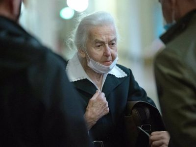 La "abuela nazi" recurre una nueva condena por incitación al odio ante la Justicia de Alemania