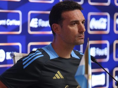 "Puedo decir mucho": Lionel Scaloni, crítico con el polémico arbitraje de Daronco ante Paraguay
