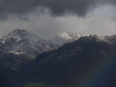 La región andina de Neuquén bajo alerta naranja por lluvias y posibles nevadas en zonas altas