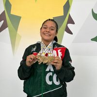 La halterista mexicana, Mariana García, gana tres medallas de oro en Campeonato Panamericano