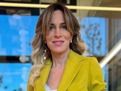 Seguridad y elegancia: Sandra Borghi usa un conjunto atemporal que no falla e inspira a todos los estilos