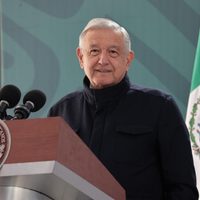 “Se rajan”: AMLO critica a ministra Piña por cambiar de opinión sobre recursos de los fideicomisos