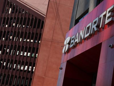 Mexicanos seguirán recurriendo al tarjetazo pese a pronóstico de recesión: Banorte