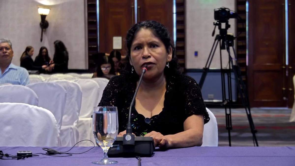 Verónica González González, cuñada de Bonfilio Rubio, da su testimonio ante la CIDH sobre la ejecución extrajudicial de Bonfilio a manos del Ejército mexicano
