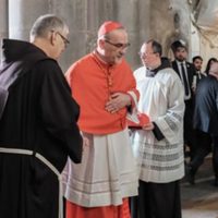 Policía de Israel impide la asistencia del jefe de la Iglesia Católica de Jerusalén a misa de Ramos