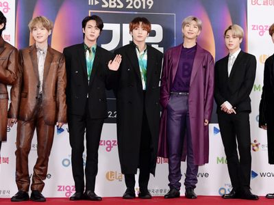 La banda BTS ha ido demasiado lejos con esta polémica presentación en New York ¡Hay videos!