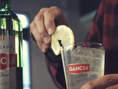 El aperitivo Gancia, llegó de Italia y se hizo popular