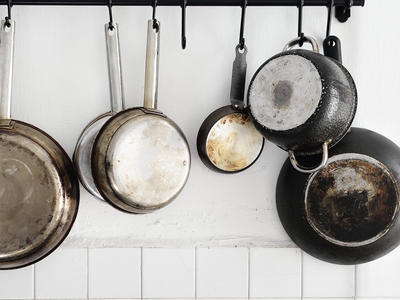 El secreto de los chefs: qué tipo de sartén conviene usar para cocinar mejor y gastar menos