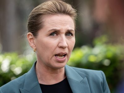 La primera ministra danesa usa ChatGPT para redactar un discurso y alerta: "es terrorífico"