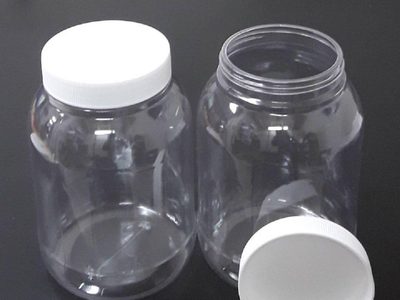 Así de fácil y sin gastar un peso, hacé unas hermosas macetas con botes de aceitunas vacíos que pensabas tirar