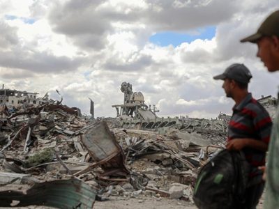 Israel lanzó nuevos ataques contra Gaza y suspendió la ayuda humanitaria