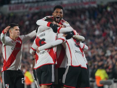 Más de 20 millones de dólares: cuánto desembolsó River en el mercado de pases