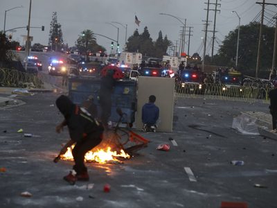 Los Ángeles bajo tensión: 400 nuevos arrestados