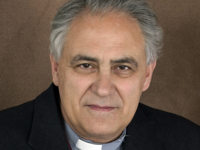 El obispo emérito de Neuquén, Marcelo Melani, ingresó a terapia por coronavirus