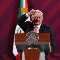 “Aguanta que el pueblo se levanta”: AMLO a Lilly Téllez sobre su candidatura en 2024