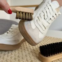 Te va a sorprender: la mejor forma de limpiar tus zapatillas de gamuza sin arruinarlas para que duren más tiempo