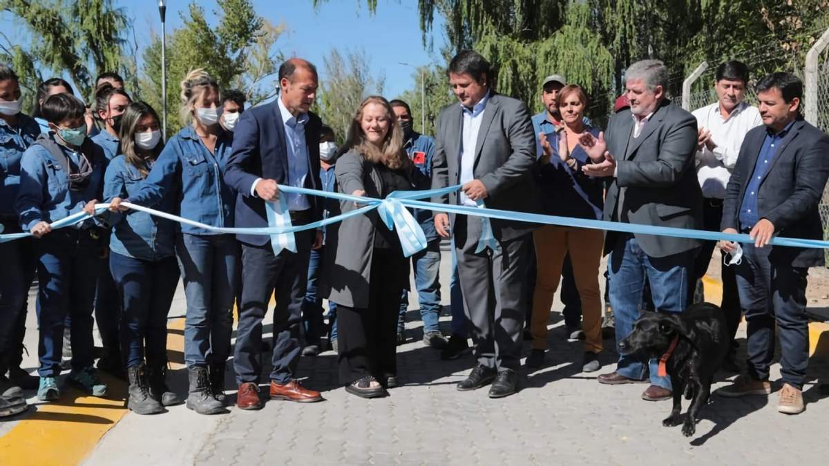 Omar Gutiérrez y Mariano Gaido en la inauguración del nuevo tramo del Paseo Costero. Fuente: (Twitter)