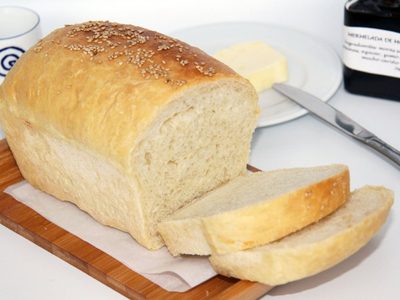 Pan sin harina y sin amasar: en pocos minutos y con una miga esponjosa, una receta perfecta y fácil para comer rico