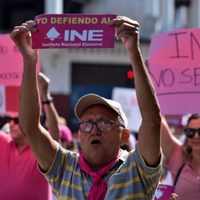 Exageran con la segunda marcha en defensa del INE: “Ya ganaron”, dice AMLO