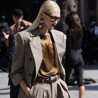 Opposite style: cuando mezclar lo impensado redefine tu expresión en la moda