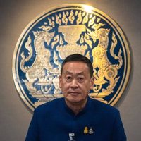 La Justicia de Tailandia destituye al primer ministro por violar la Constitución