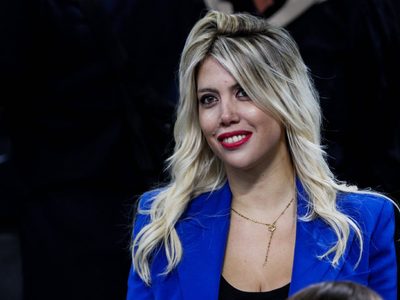 Abrazo en primer plano: la postal dominguera de Wanda Nara y Francesca que nos derritió de ternura