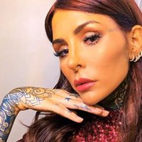 Cande Tinelli hizo una parodia de Marcela Kloosterboer y es furor en Instagram