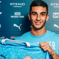 El Manchester City presentó a su primer refuerzo de lujo