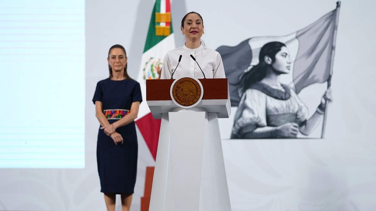 Claudia Curiel de Icaza, secretaria de Cultura federal, acompañó a la presidenta Claudia Sheinbaum en su conferencia