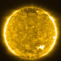 Sonda capta las imágenes más cercanas del Sol y descubre 'fogatas”