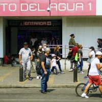 Hieren a hombre con objeto punzocortante afuera de la estación Salto del Agua del Metro