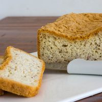 Pan proteico sin harina: la receta ideal para picar y no sumar calorías extras