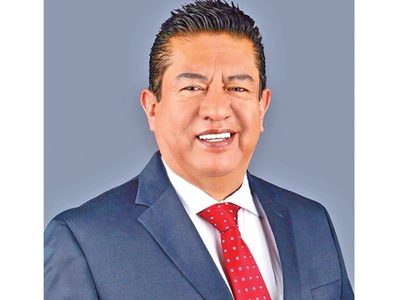 Procesan a exoficial mayor de Fayad por presunto fraude de seguro y venta ilegal de helicópteros