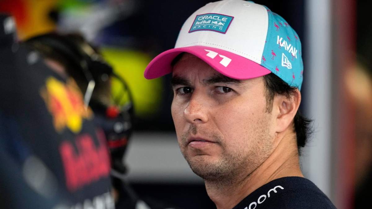 El piloto de Red Bull Sergio Pérez (11) previo al Gran Premio de Miami, el 7 de mayo de 2023, en Miami Gardens, Florida