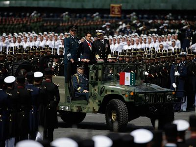 Desfile con pretensiones de desarrollo de la industria militar