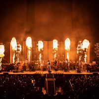 Babasónicos hace regreso glorioso al Palacio de los Deportes