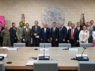 "Respetuosa y propositiva", la reunión con Pete Buttigieg, secretario de Transporte de EU: AMLO