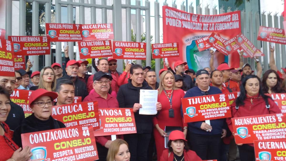 Trabajadores sindicalizados del PJF protestan por mantener sus prestaciones