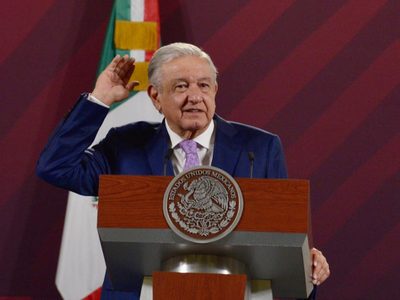 AMLO pide esperar investigación de incendio en Ciudad Juárez para saber si se sustituye al INM