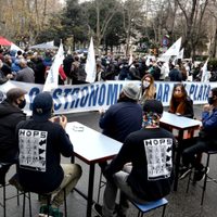 Gastrónomicos proponen "volver con los protocolos que correspondan"
