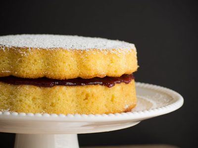 Torta "María Luisa" sin gluten: probá este increíble postre relleno de dulce de leche para comer sin culpa