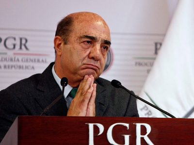Juez autoriza a Murillo Karam permanecer 60 días hospitalizado en la Torre Médica de Tepepan