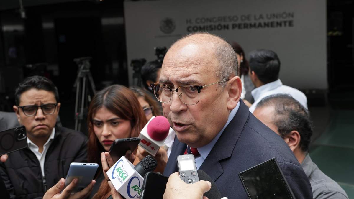 El coordinador de la bancada del PRI en San Lázaro, Rubén Moreira