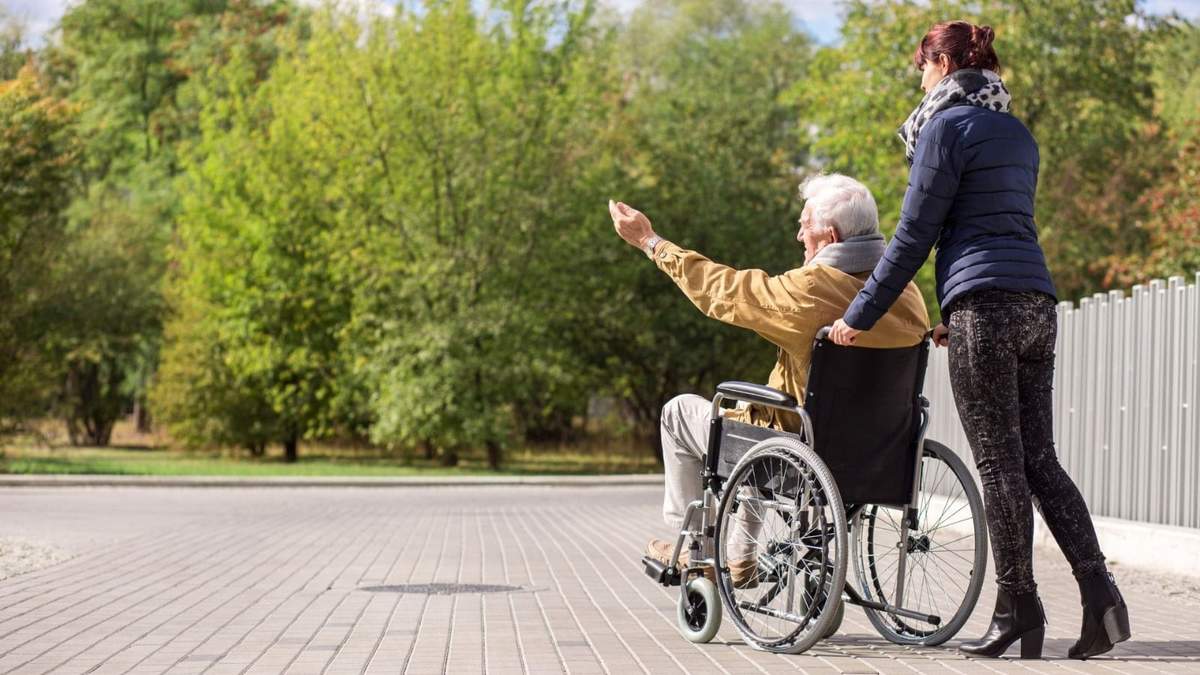 El proyecto busca regular la actividad de los asistentes de personas con discapacidad