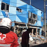 Explosión en restaurante en Azcapotzalco: dos heridos y daños en casas y autos
