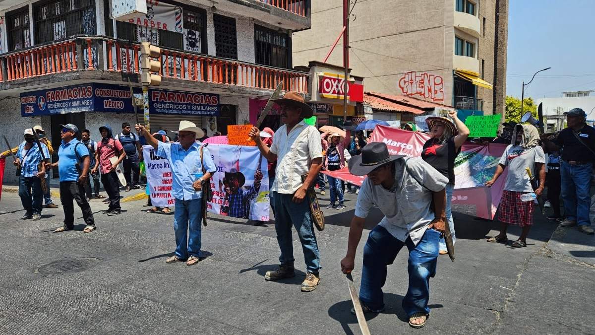 Marcha por el crimen de Marco Antonio Suástegui Muñoz.