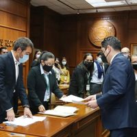 Cuatro aspirantes a rector en UAEMex; universitarios denuncian manipulación del proceso