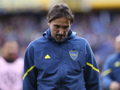 Se complicó Boca: la figura que podría no ser parte del partido clave para la continuidad de Diego Martínez